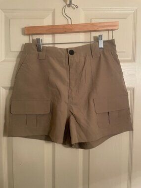 Tan Khaki Utility Cargo Shorts Size M NWOT